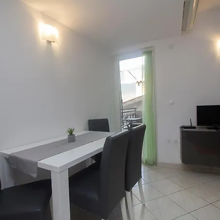 Two-bedroom In Ii Rabac