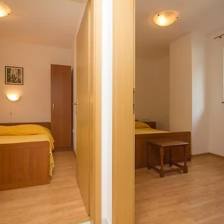 Apartmán Two-bedroom In Ii Rabac