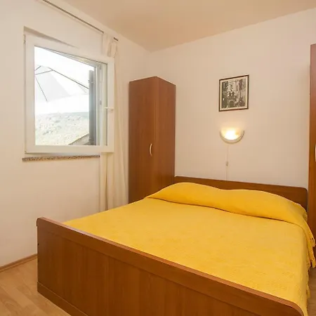 Two-bedroom In Ii Apartmán Rabac
