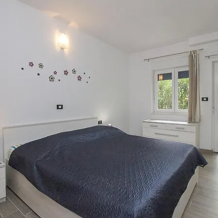 Two-bedroom In Ii
