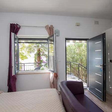 Two-bedroom In Ii *